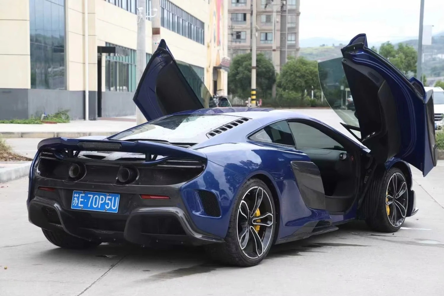 675LT Kits Body Kits for 650S Excellent Quality Wet Carbon Fiber Front Lip Side Skirt Rear Diffuser Hood Bonnet Fender